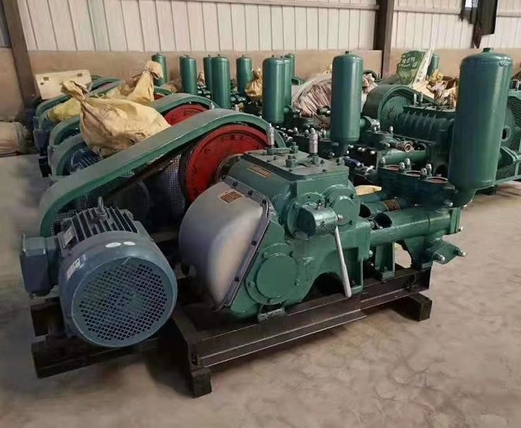 30KW BW320 Piston Mud Pump Machine Three Cylinders In Construction